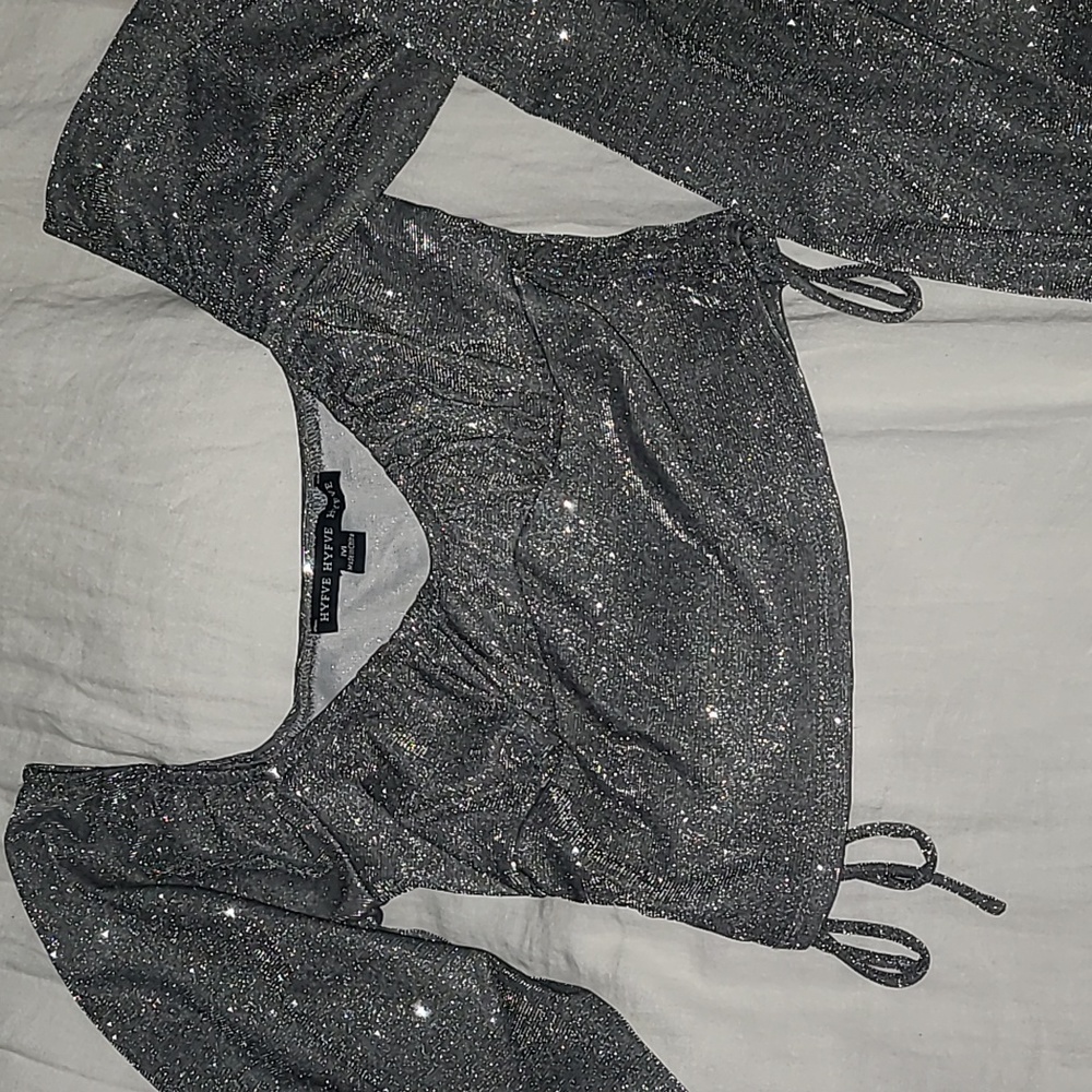Sparkly crop top with bell long sleeves